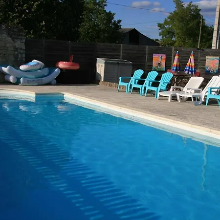Loire Escapes Guest house *